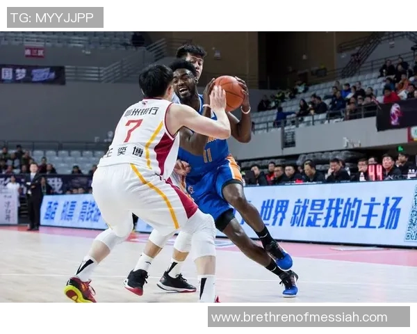 南京篮球队强势领跑锦标赛积分榜总分65分领先群雄 南京篮球队强势领跑锦标赛积分榜总分65分领先群雄